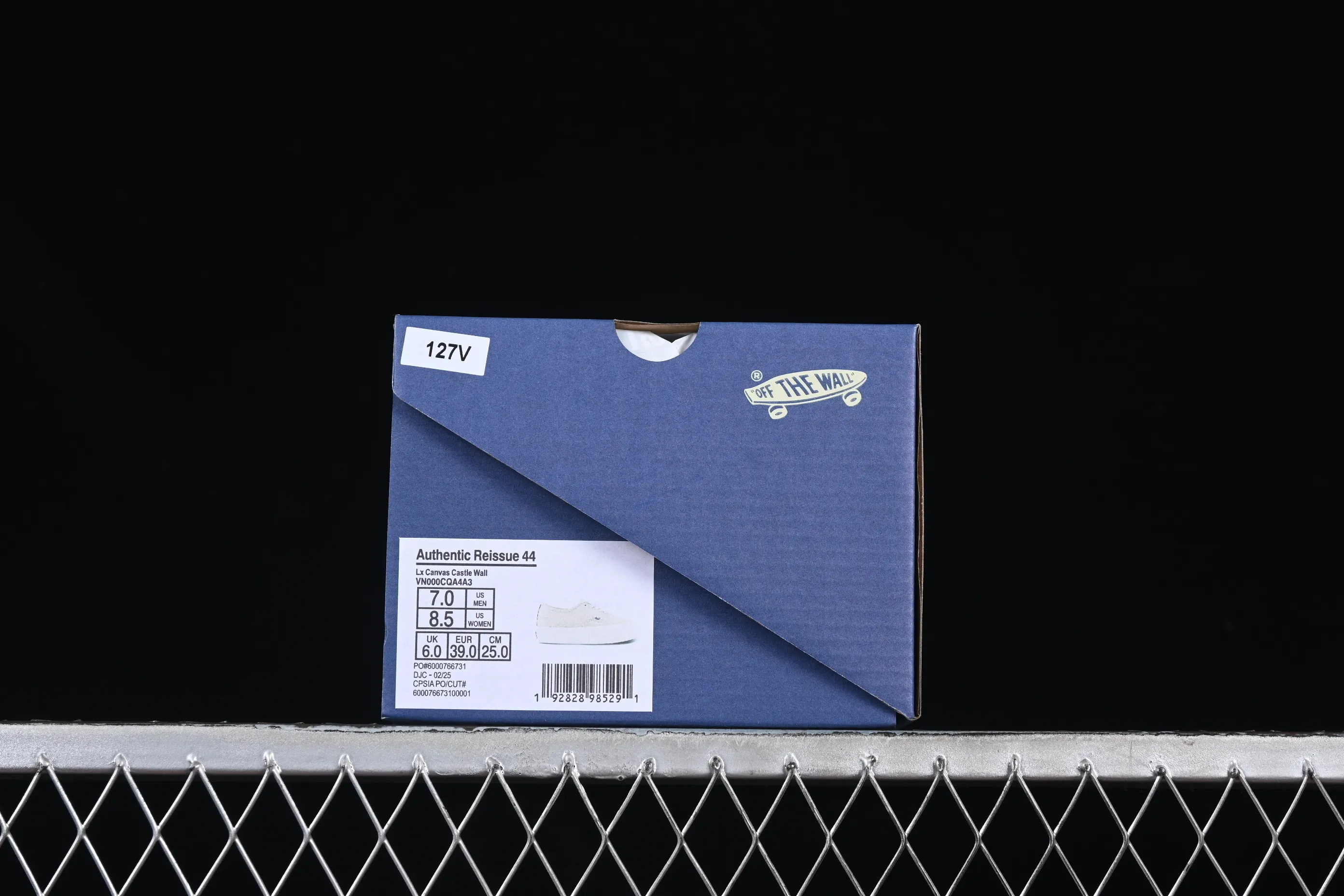 All categories Vans Vans series Vans Low Vans low-top Vans Authentic Reissue 44 Vans official high-end branch low-top casual sneakers VN000CQA4A3